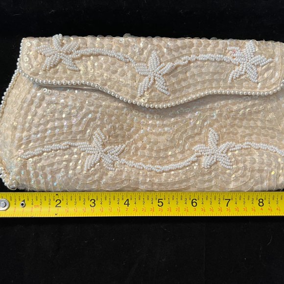 Vintage 1950’s Beaded Clutch - Picture 2 of 7
